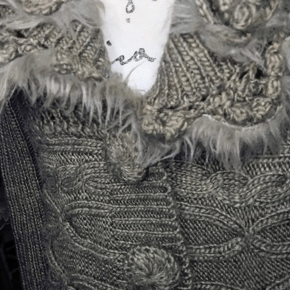 Cozy Bronzy/Beige Knit Sweater with Faux Fur Trim and Rosettes